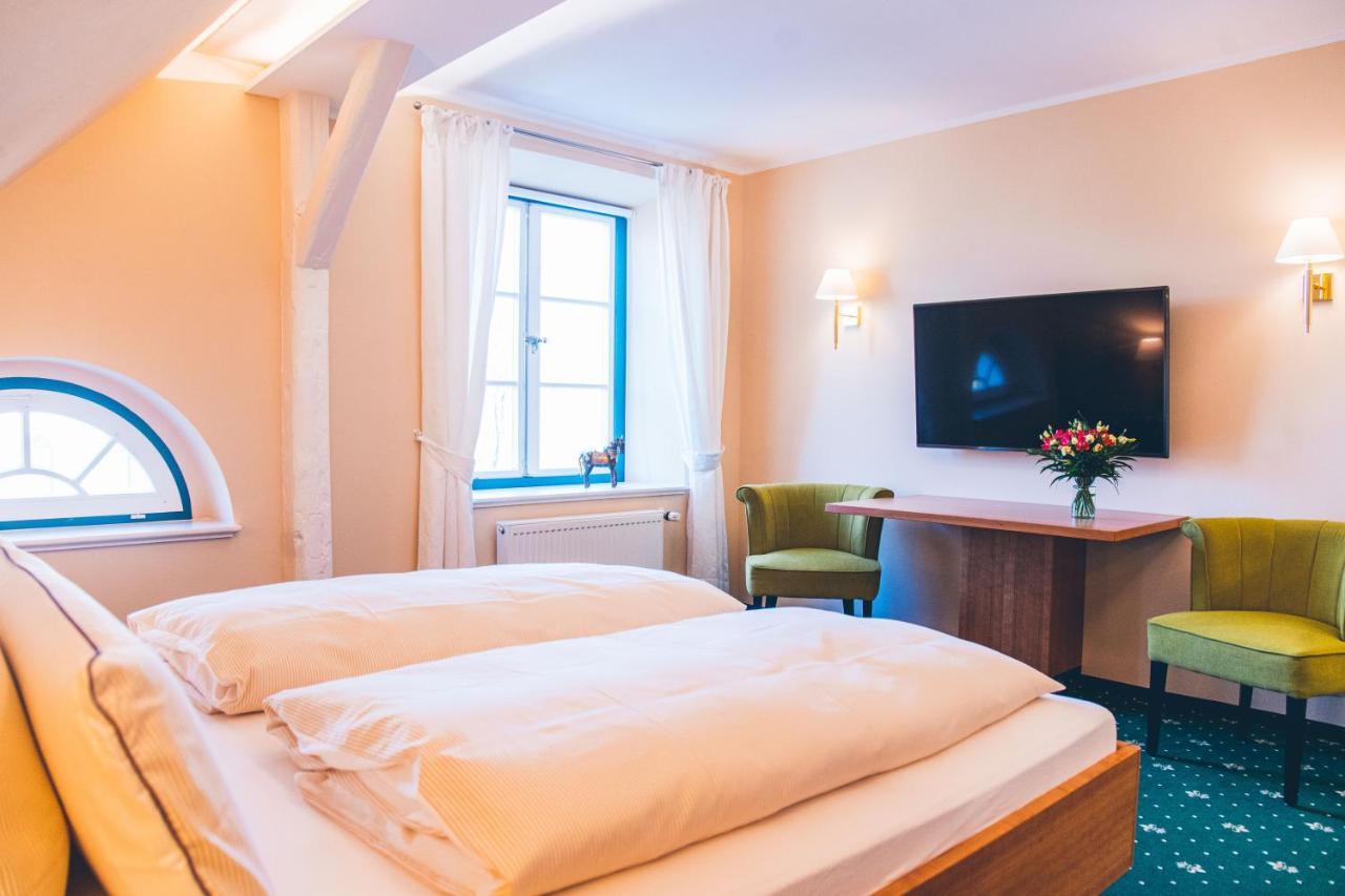 Hotel Gutshaus Neu Farpen Neuburg  Esterno foto